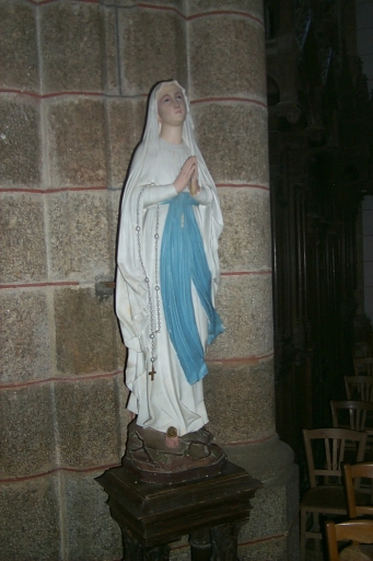 Statue sur socle : Vierge, dite Notre-Dame de Lourdes