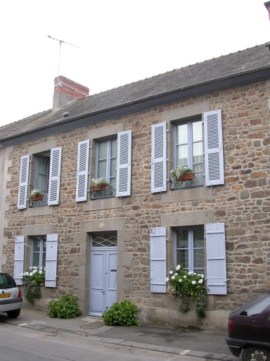 Maison, 20 rue Jean Boucher (Hédé fusionnée avec Bazouges-sous-Hédé pour former la commune de Hédé-Bazouges en 2009)