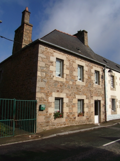 Maison, rue Erwan Berthou (Pleubian)