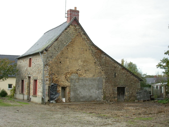 Ferme, 8 rue des Fontaines (Availles-sur-Seiche)