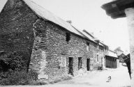 Alignement de logis de ferme, la Ville Aubrée (Acigné)