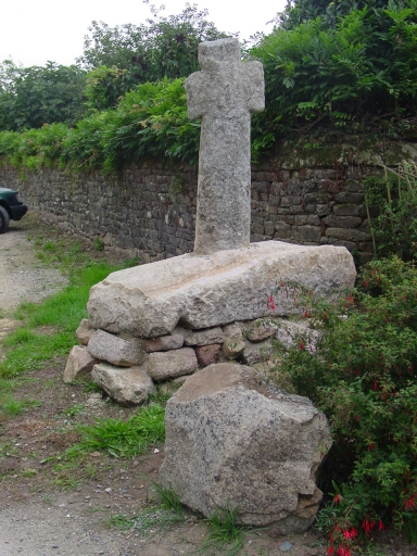 Croix de Kervilaine (Belz)