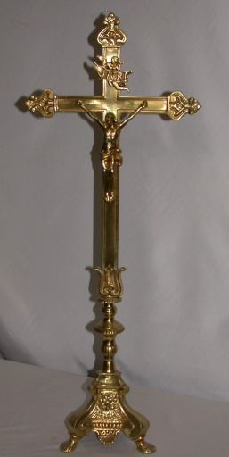 Croix d'autel
