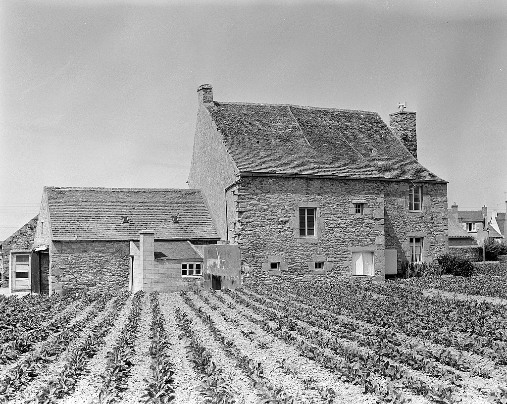 Manoir, Kerabret (Santec)