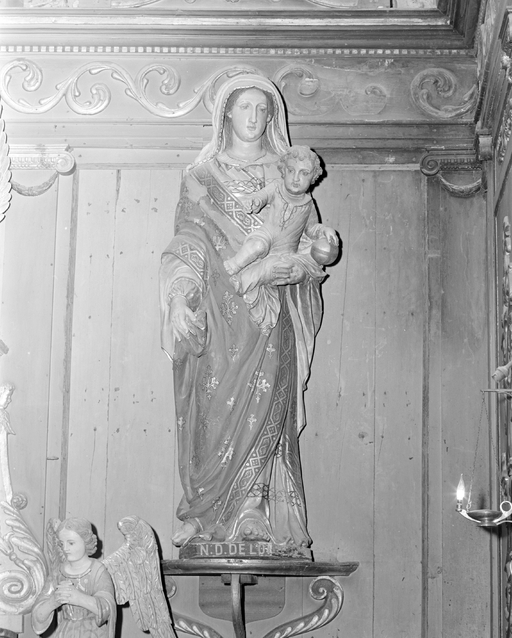 Statue (d'applique, petite nature) : Vierge à l'Enfant, dite Notre-Dame de lorette, église paroissiale Saint-Vinoc (Plouhinec-29)