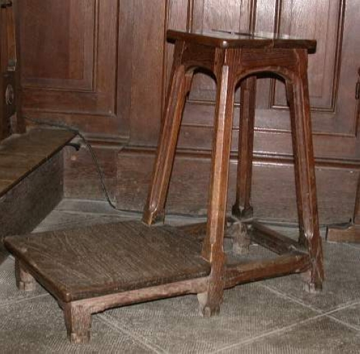 Tabouret de chantre