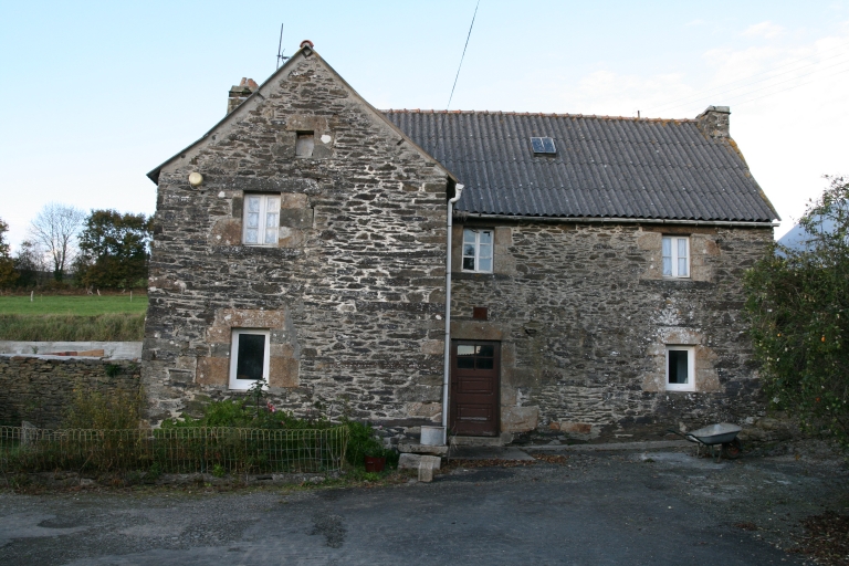Ancienne ferme, Kerlogot (Brasparts)