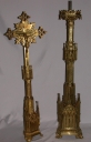 Garniture d'autel 2 : croix d'autel, 6 chandeliers d'autel