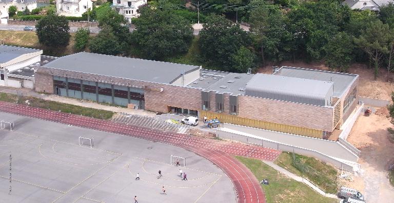 Gymnases de la cité scolaire Beaumont, rue du Lycée (Redon)