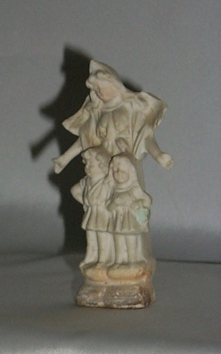 Figurine 3 : Ange gardien avec 2 enfants