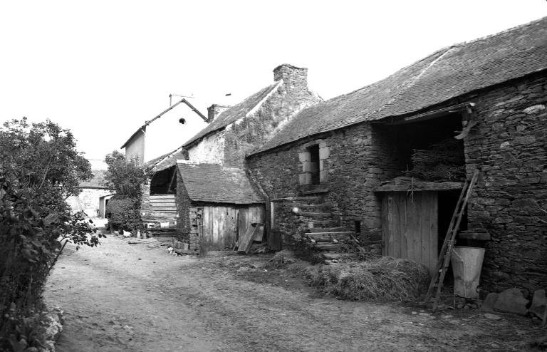 Ferme, Kerliou (Châteauneuf-du-Faou)