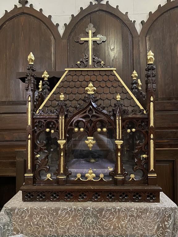 Châsse-reliquaire, église Sainte-Zéphirine (Tréal)