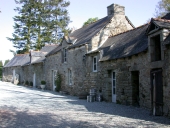 Moulin Durand, actuellement café, Moulin Durand (Saint-Gouéno fusionnée en Le Mené en 2016)