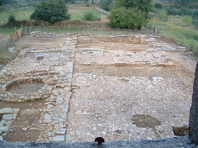 Ancienne abbaye de cisterciens, Le Relecq (Plounéour-Ménez)