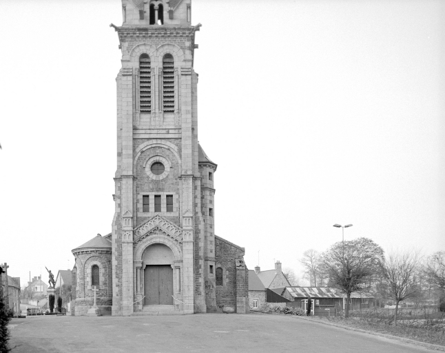 Prieuré Saint-Jean-Baptiste, Saint-Martin, église paroissiale de bénédictins (Saint-Jean-sur-Couesnon fusionnée en Rives-du-Couesnon en 2019)