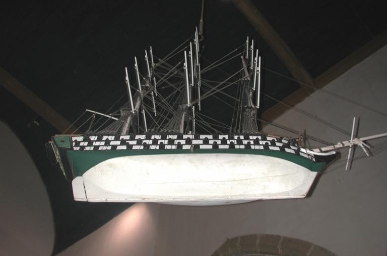 Maquette ex-voto suspendue : trois-mâts