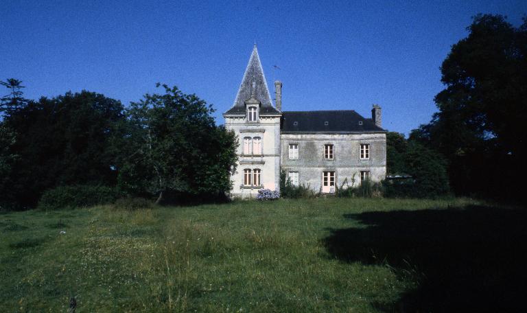 Château, Cravial (Lignol)