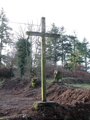 Croix de chemin, le Rocher Eslier (Bonnemain)