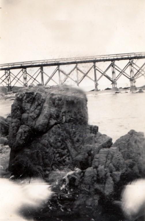 Ensemble fortifié et sa passerelle (Lo 3), Île Percée (Moëlan-sur-Mer)