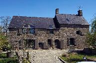 Les maisons du 16e et 17e siècle sur la commune de Parigné