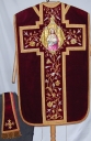 Ornement rouge 4 : chasuble, étole