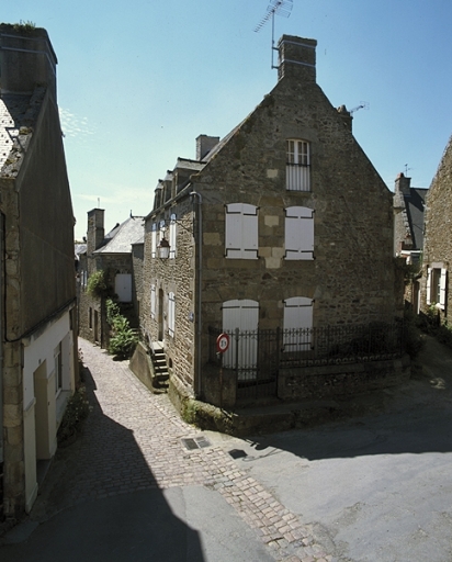 Maison de marin, 2 rue Emile Bernard (Saint-Briac-sur-Mer)