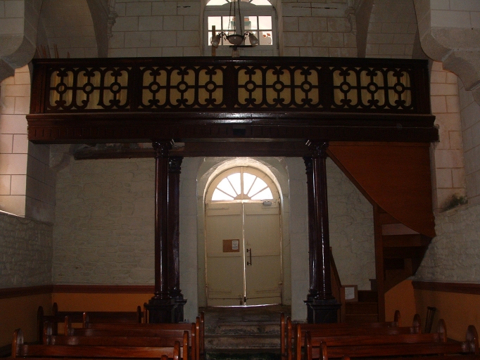Tribune