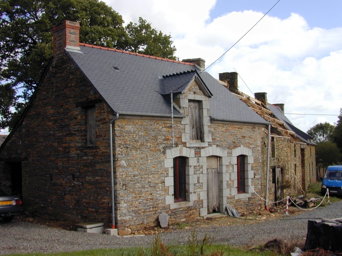 Maison, Beaucel (Saint-Ganton)